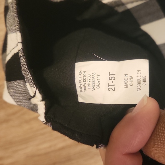 Bundle of Boys Plaid Flat Caps - Picture 16 of 16